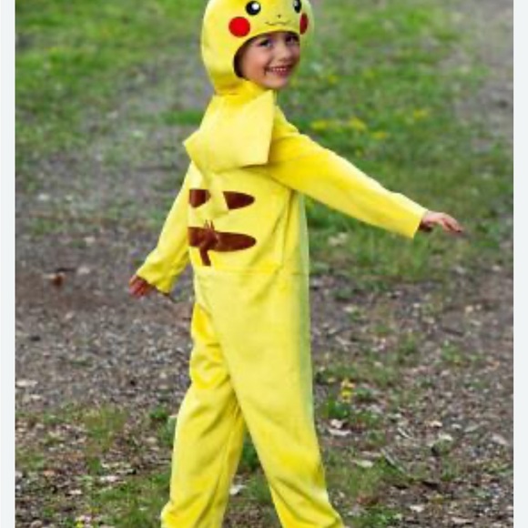 Yellow Pikachu Onesie costume - Picture 8 of 8
